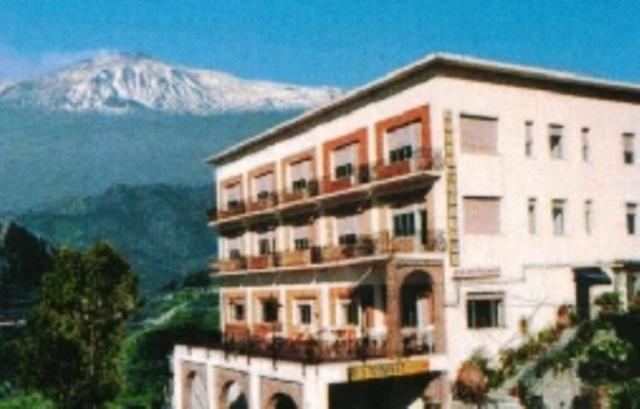 Hotel Panorama Di Sicilia Castelmola Εξωτερικό φωτογραφία