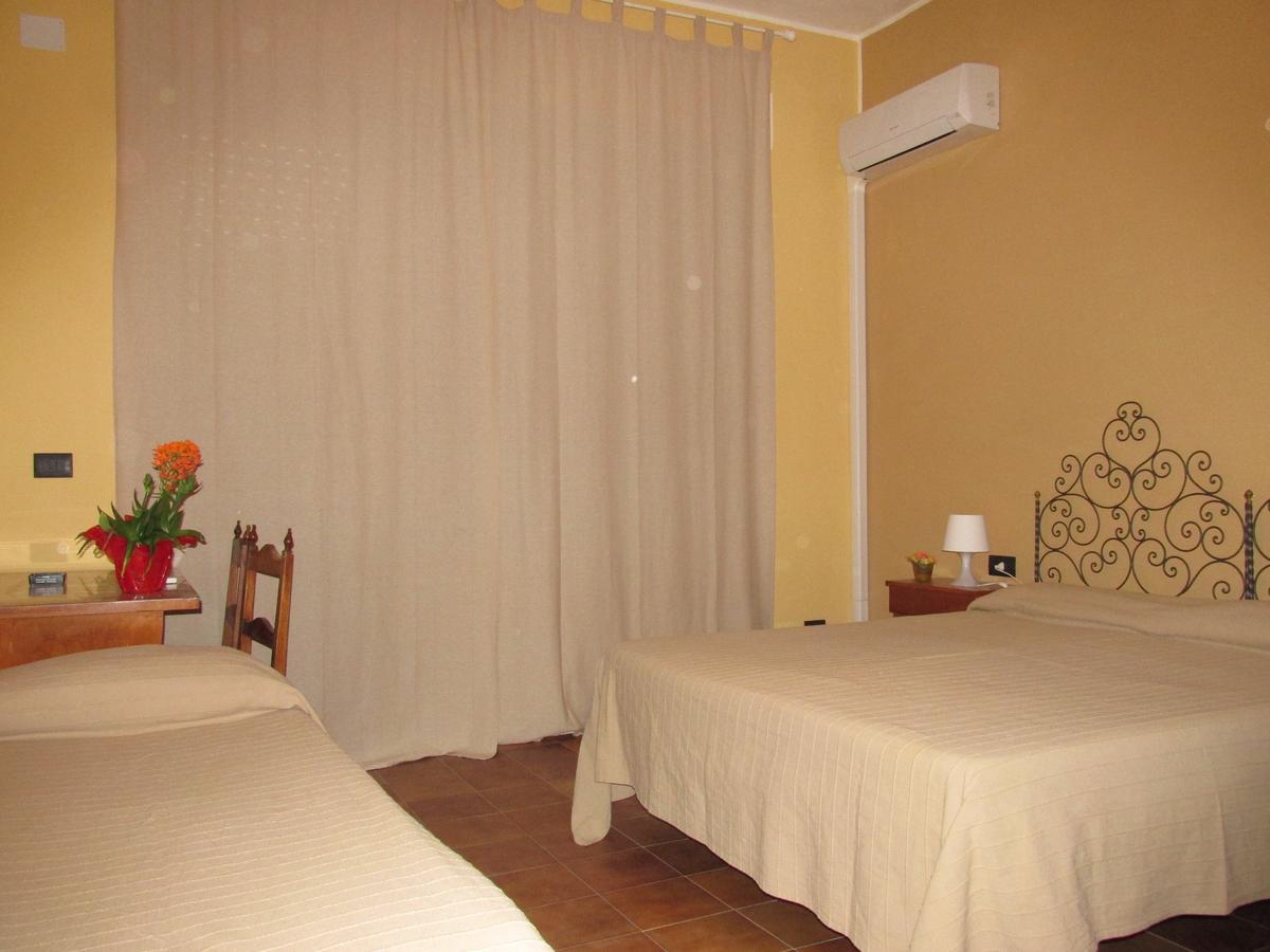 Hotel Panorama Di Sicilia Castelmola Εξωτερικό φωτογραφία